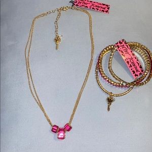 NWT Betsey Johnson Gold Key Necklace & Bracelet
